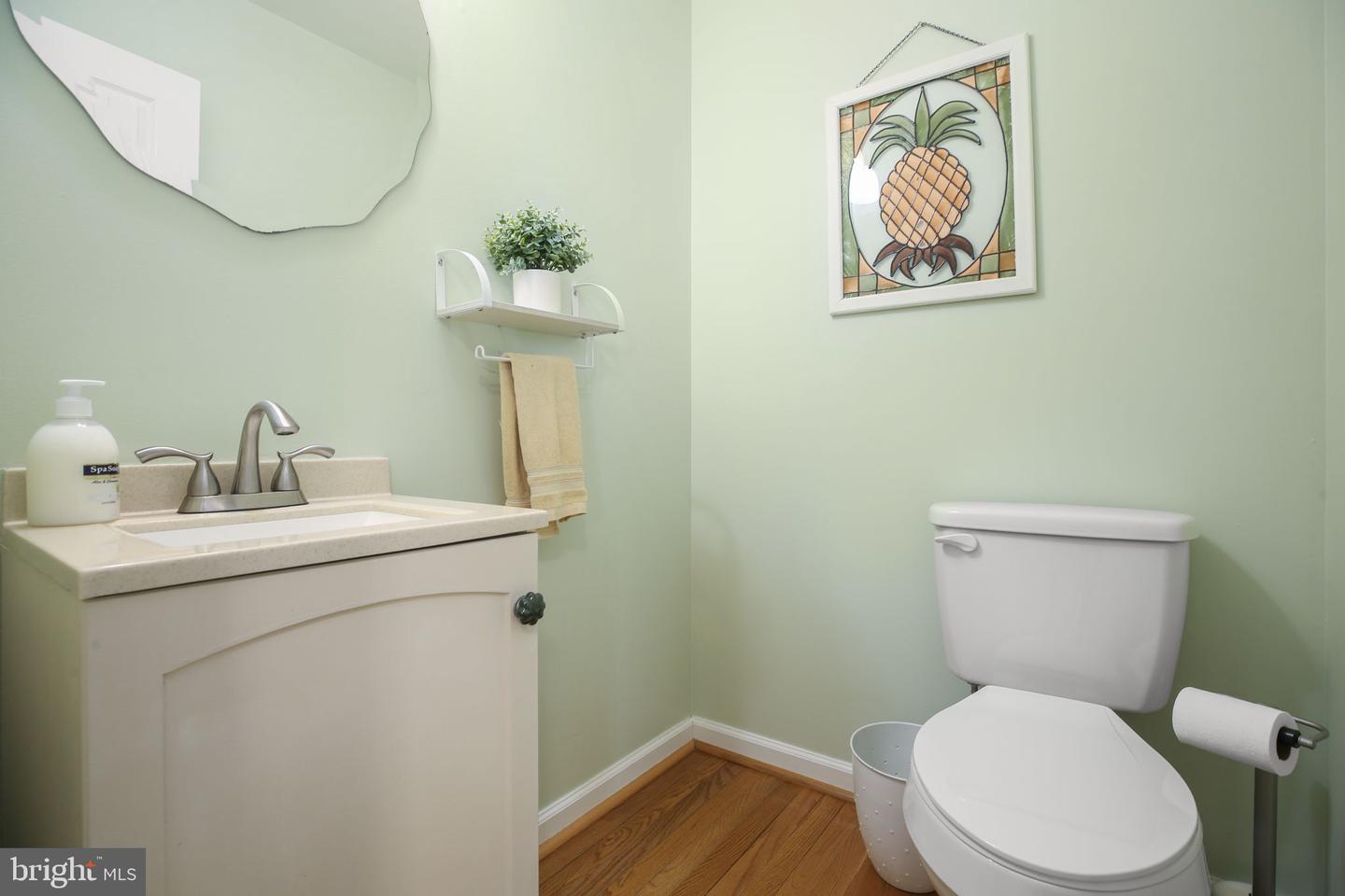 800 Shamrock Dr Property Photo 17
