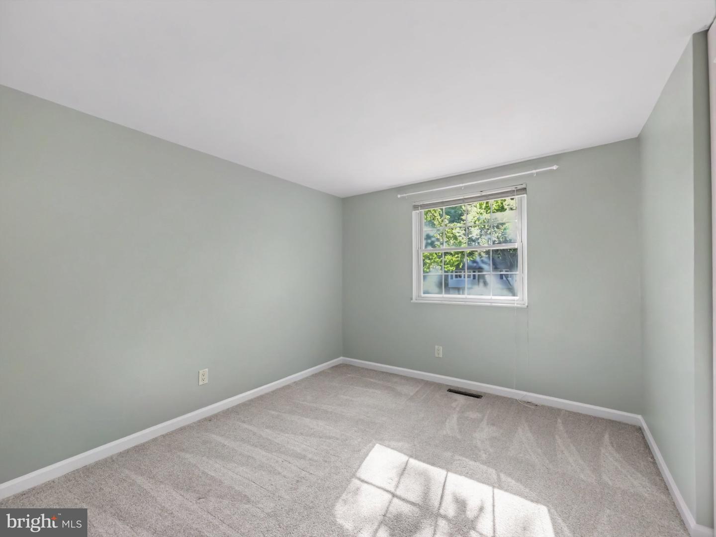 67 Devonne Dr Property Photo 12