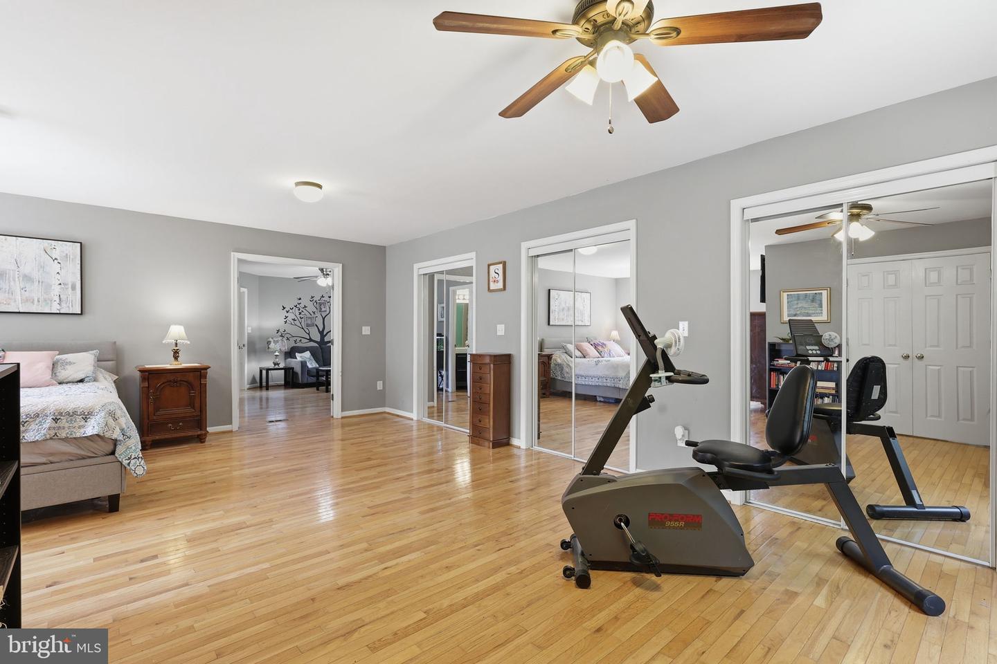 7422 Laura Ln Property Photo 12