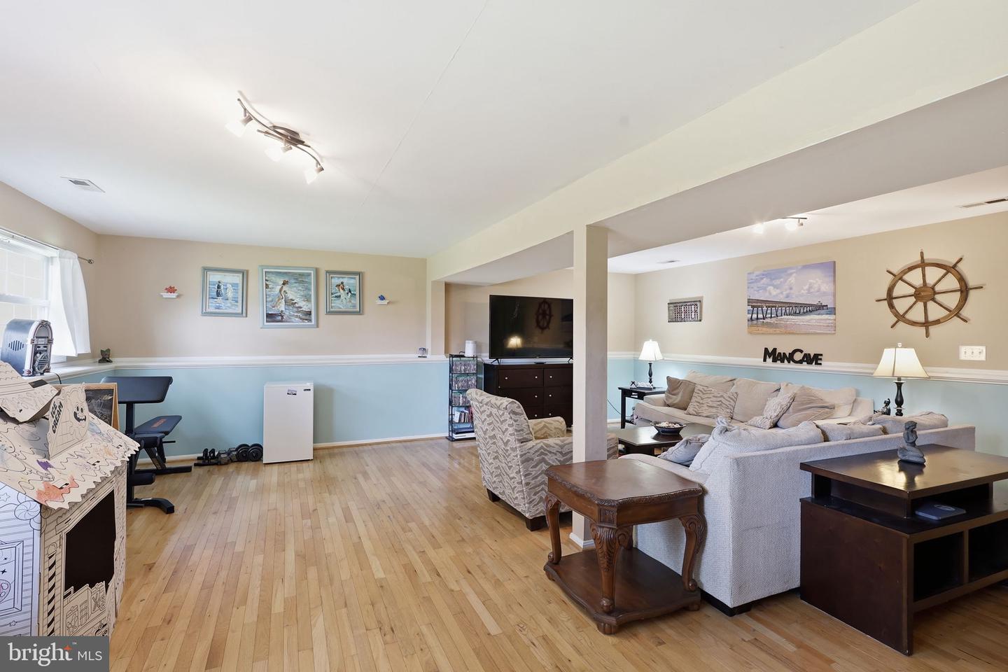 7422 Laura Ln Property Photo 15