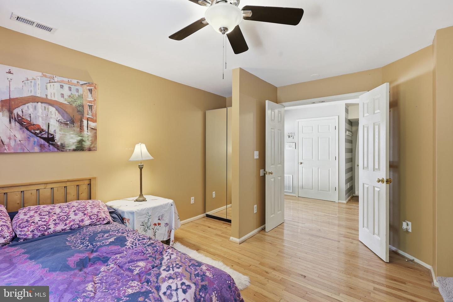 7422 Laura Ln Property Photo 23