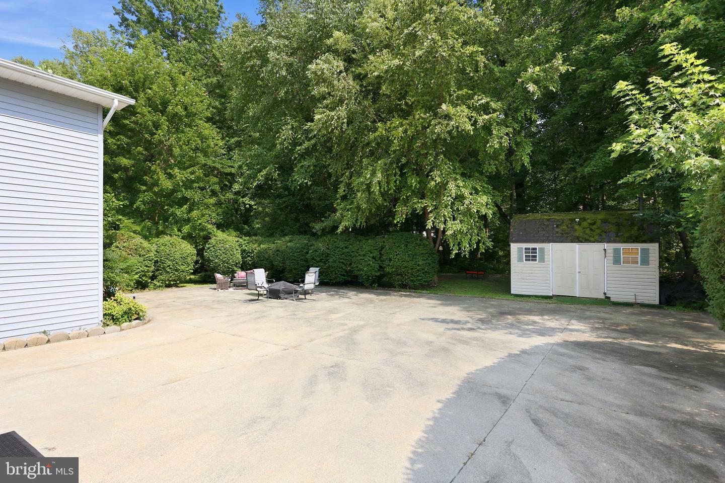 7422 Laura Ln Property Photo 34
