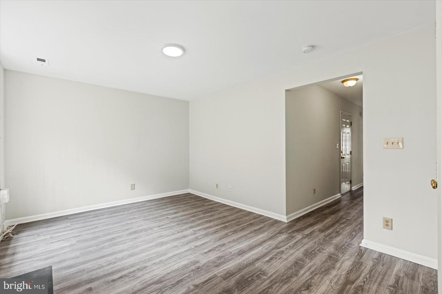 10043 Gander Ct Property Photo 6