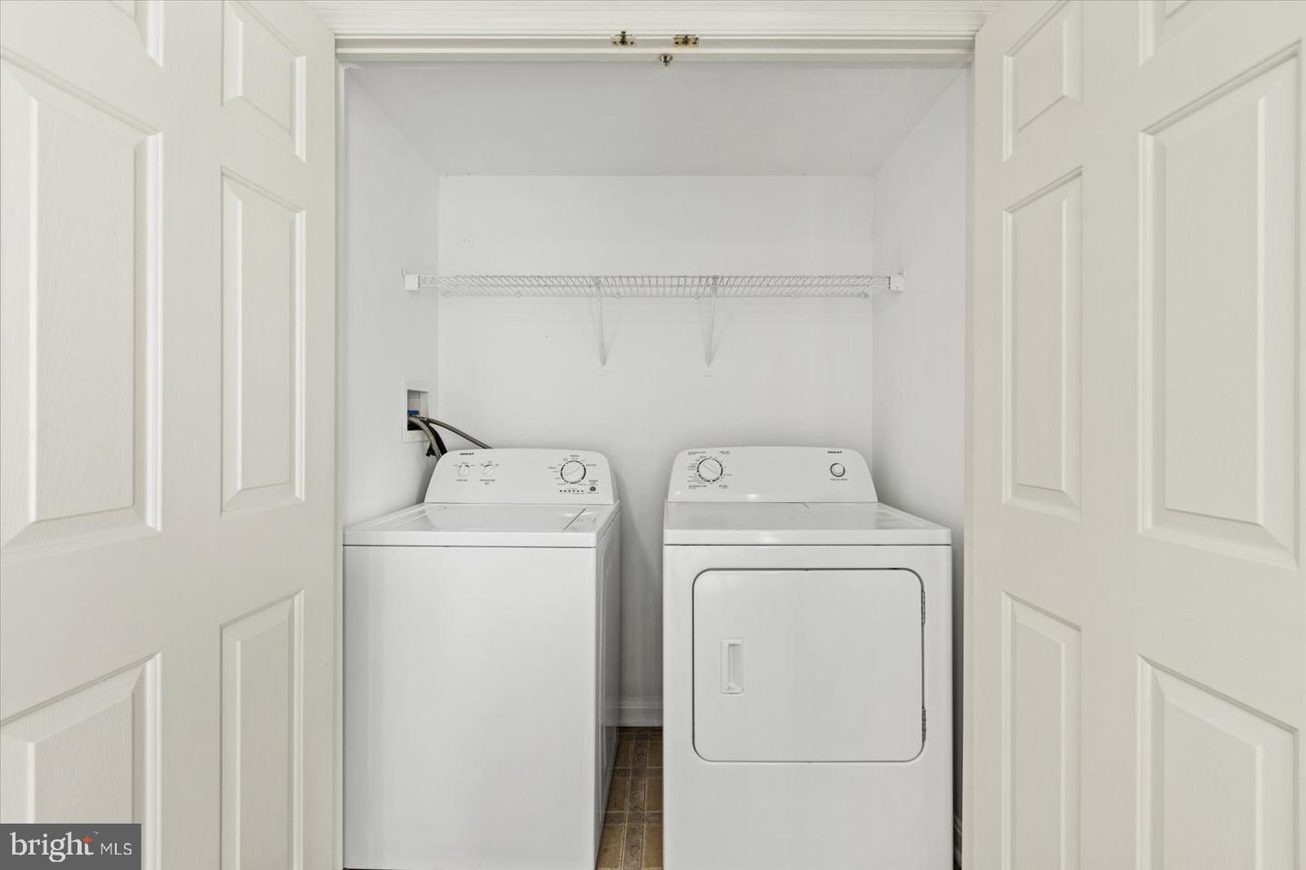 10043 Gander Ct Property Photo 8