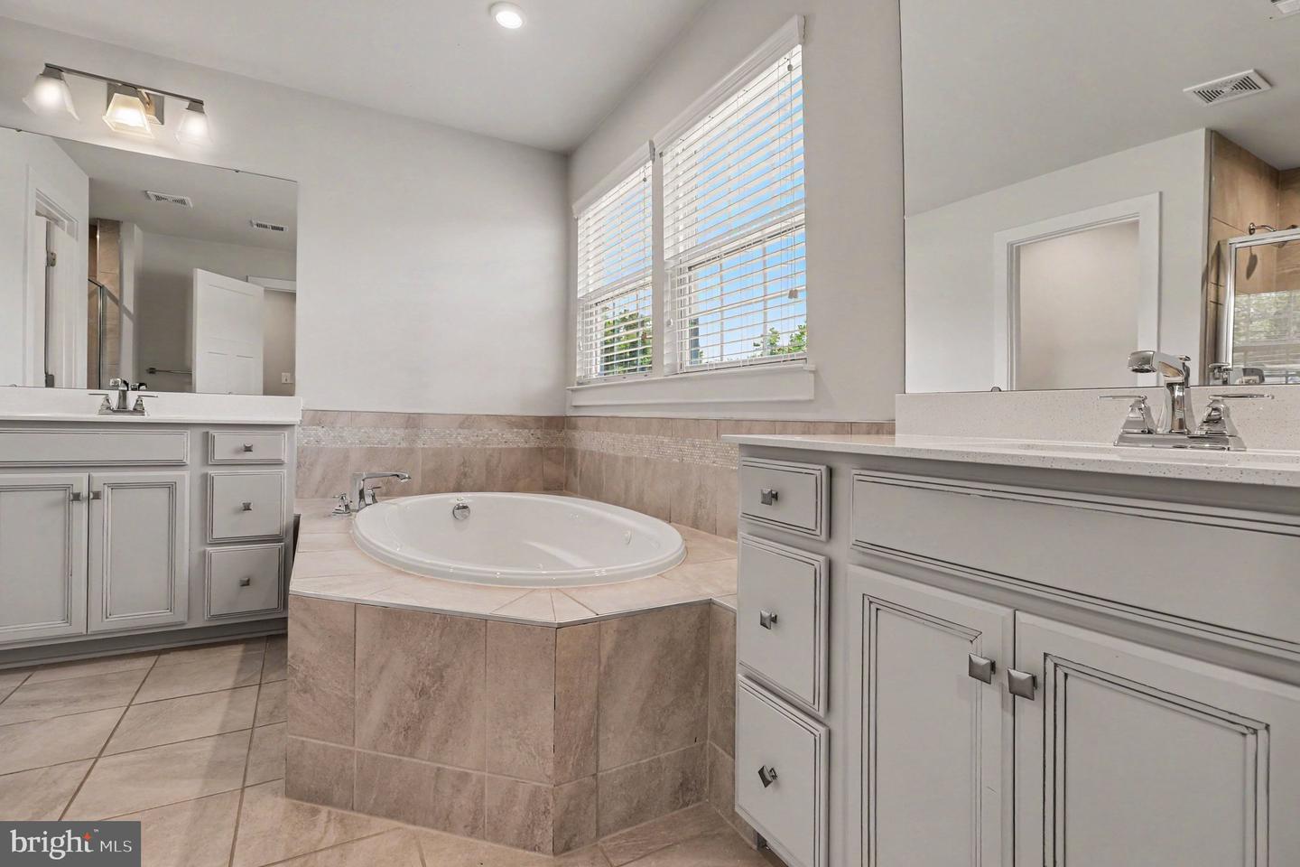 10703 Cold Springs Ct Property Photo 21
