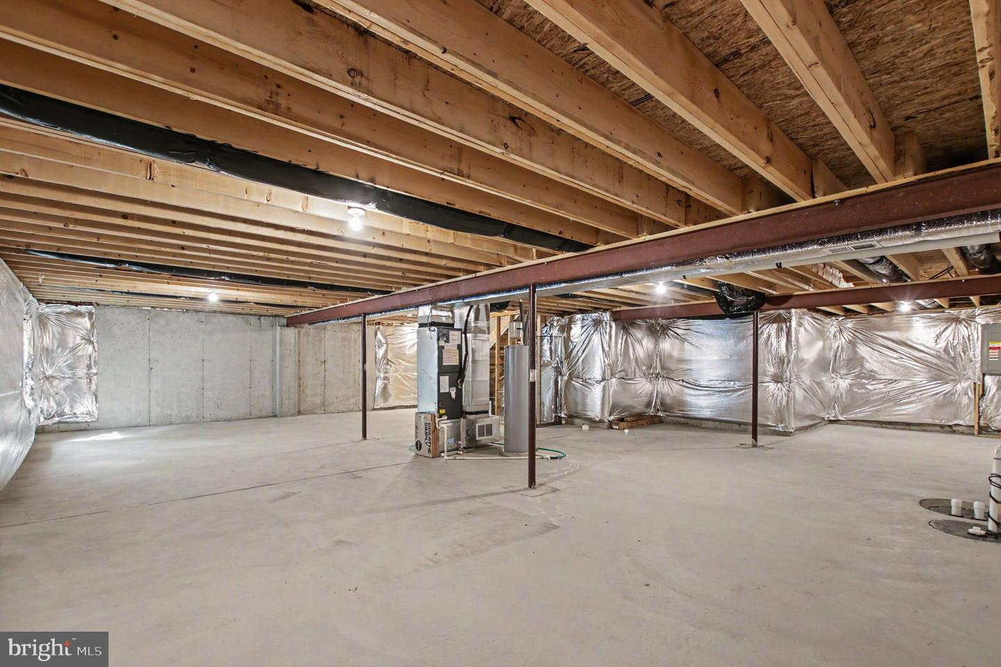 8914 Penrith Dr Property Photo 22