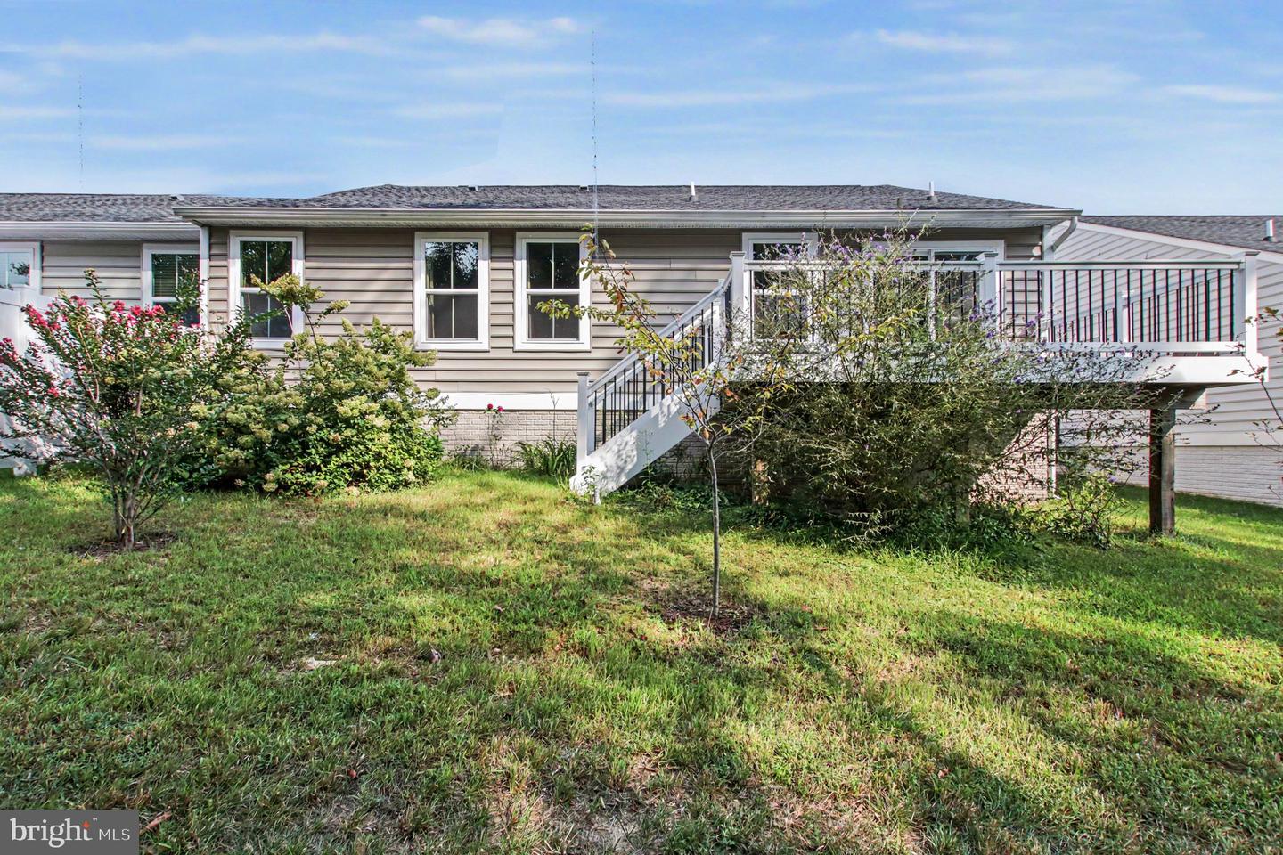 8914 Penrith Dr Property Photo 25