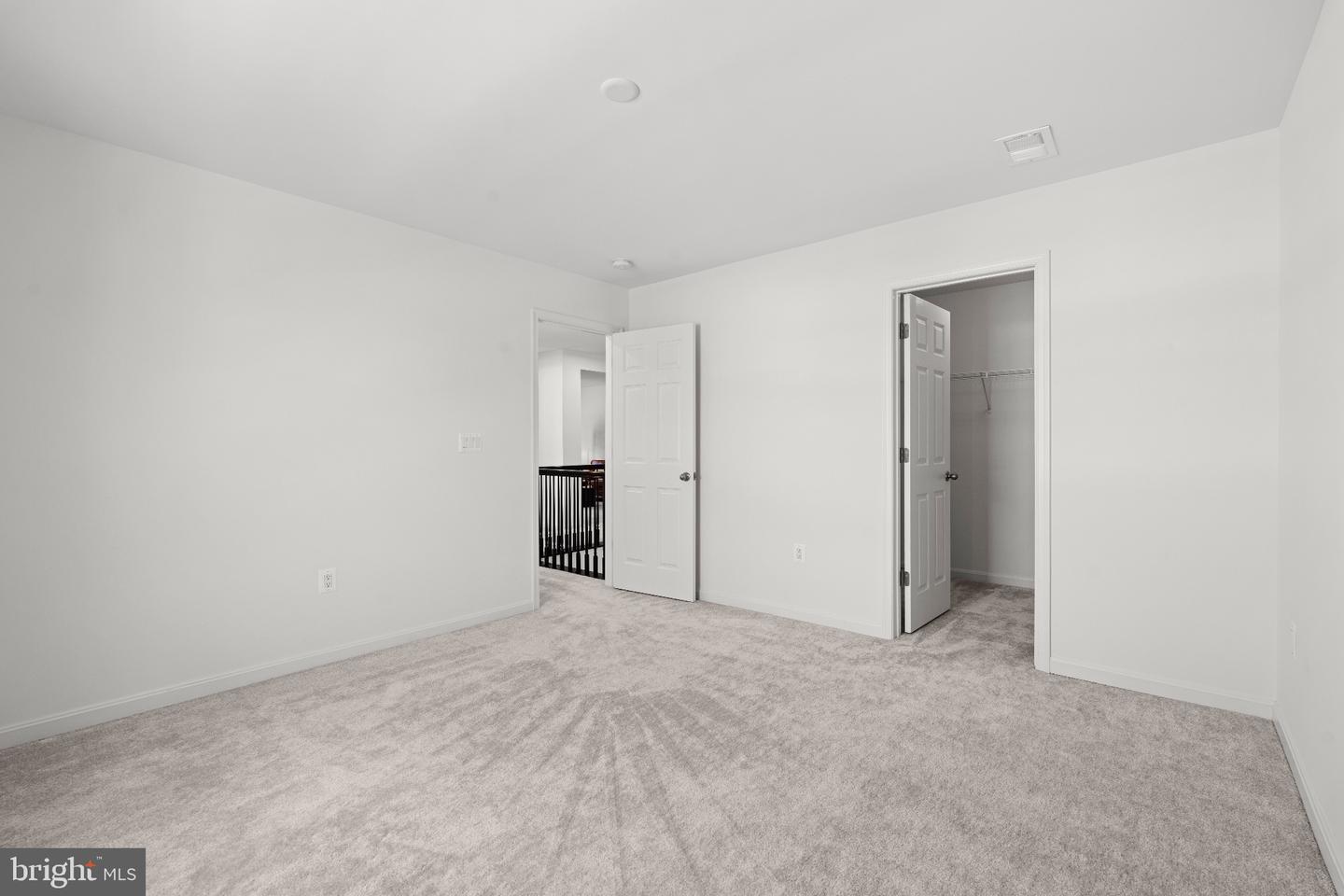 8539 Fleetwood Dr Property Photo 30