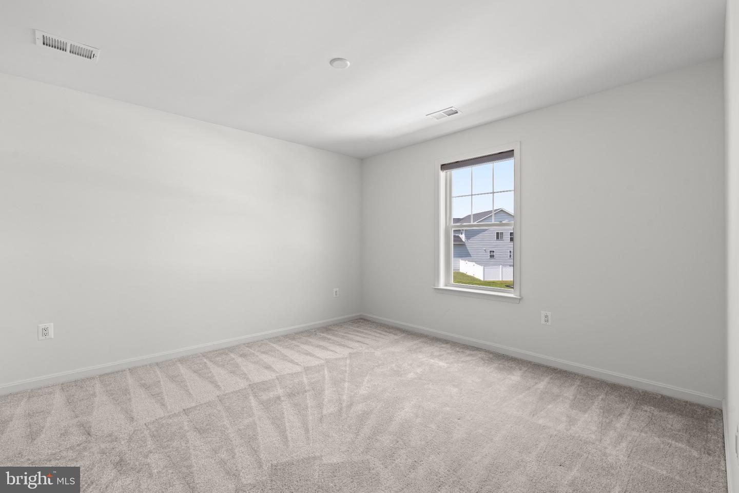 8539 Fleetwood Dr Property Photo 31