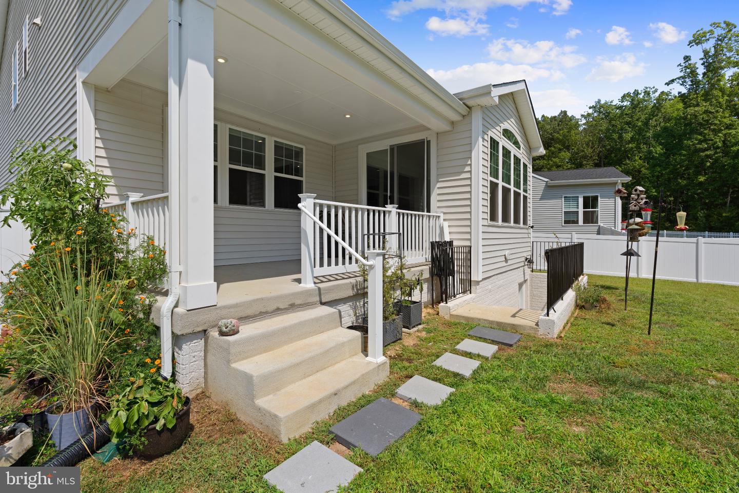 8539 Fleetwood Dr Property Photo 43