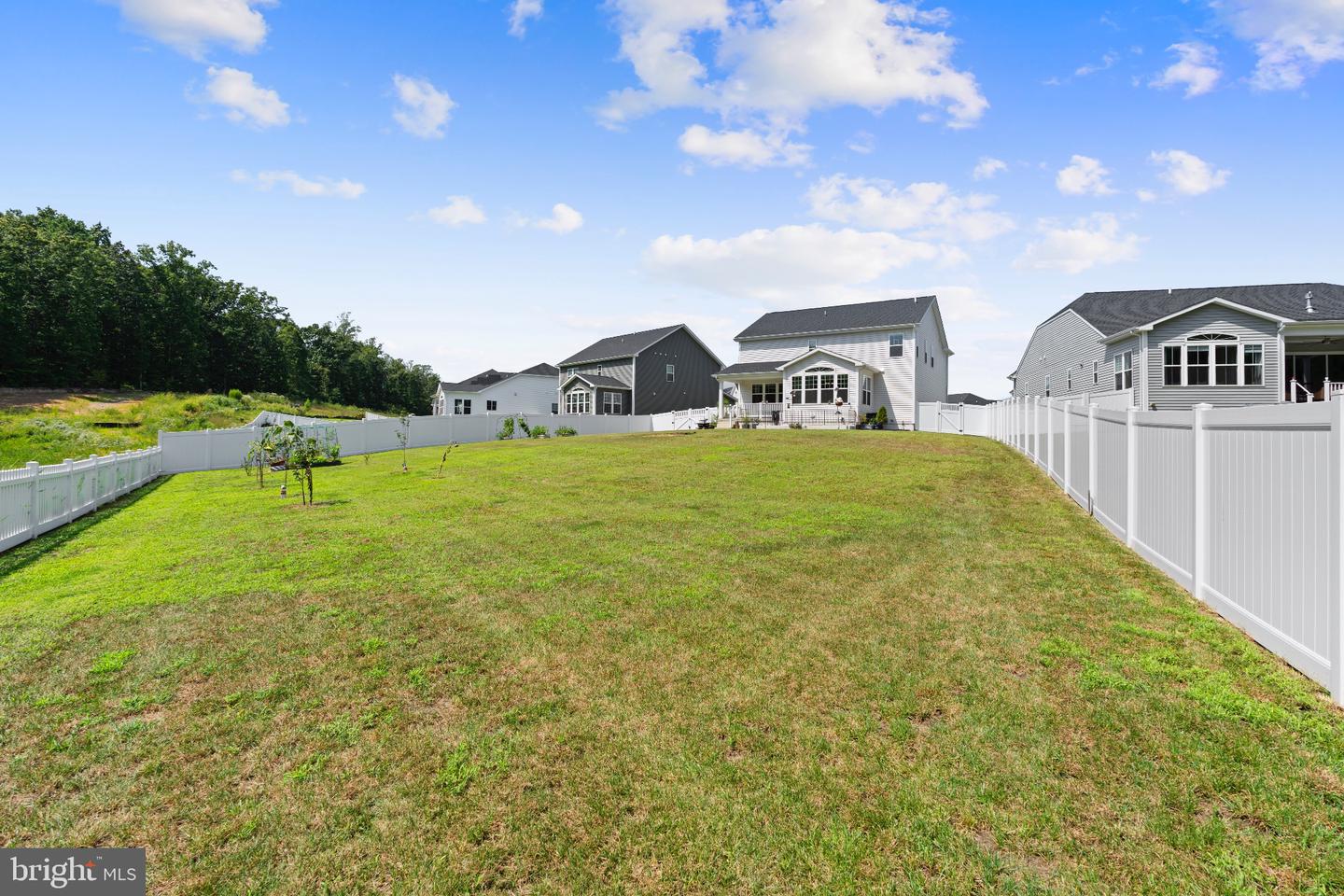 8539 Fleetwood Dr Property Photo 45