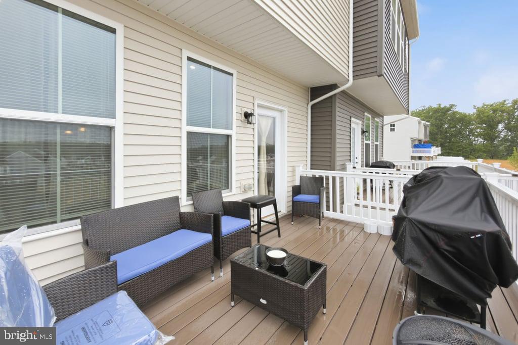 6927 Braxton Springs Way Property Photo 30