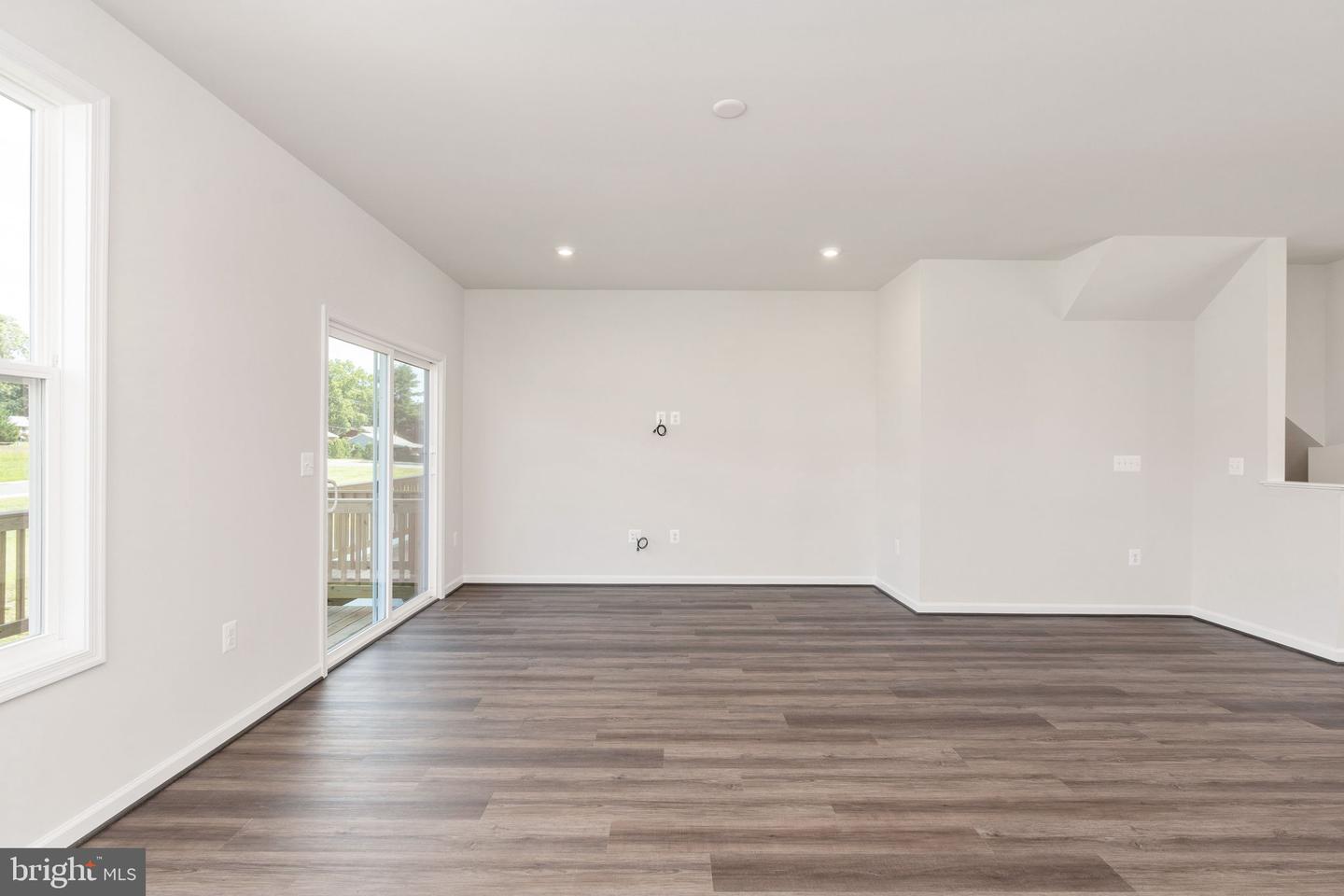 7732 Harlow Cir Property Photo 15