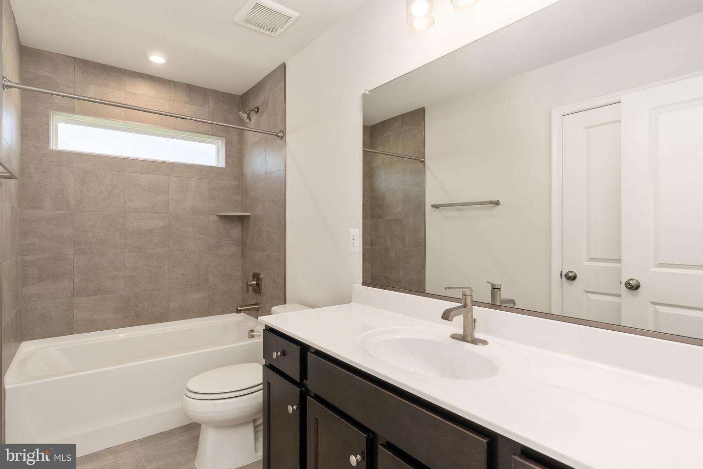 7732 Harlow Cir Property Photo 28