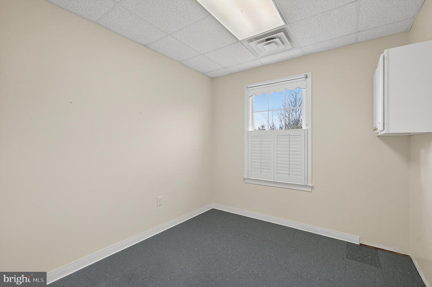 7117 Salem Fields Blvd Property Photo 41