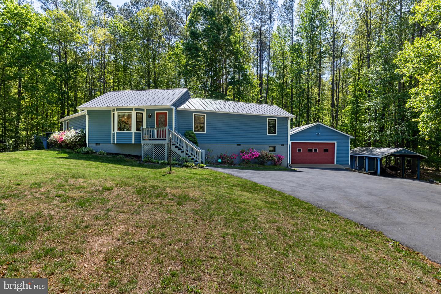 3319 Viola Way Property Photo 1