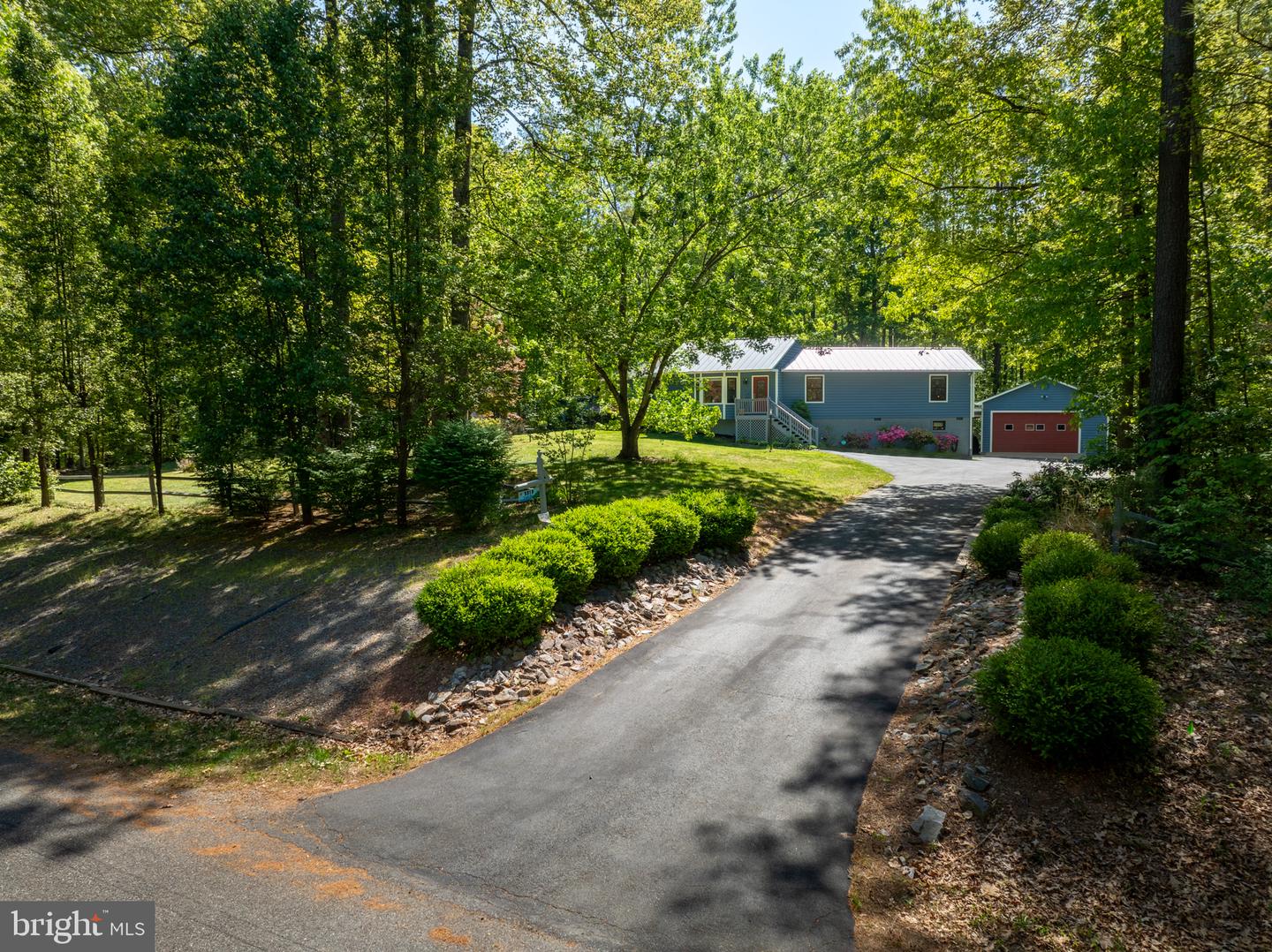 3319 Viola Way Property Photo 12
