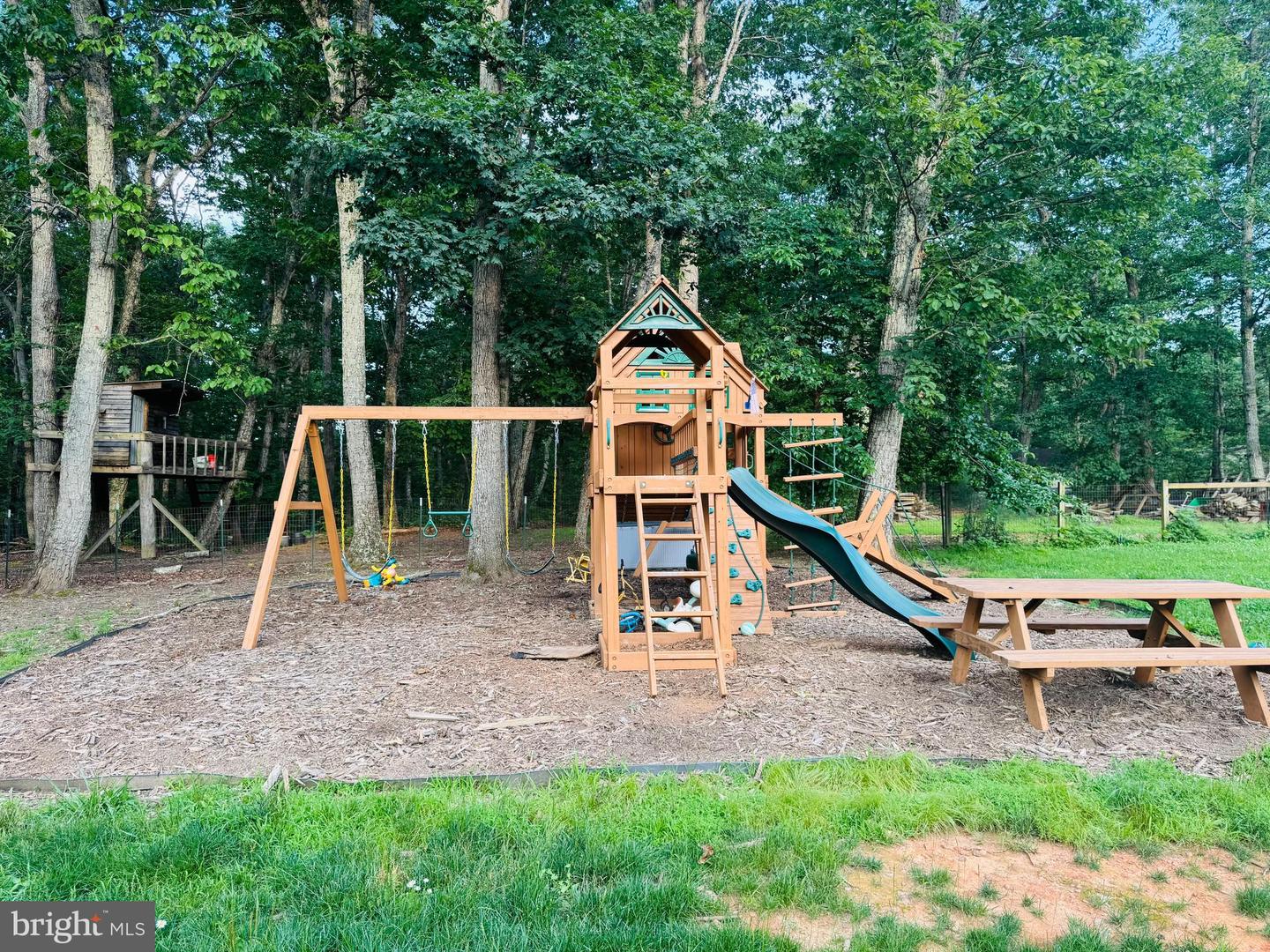 10409 Treaty Ct Property Photo 96