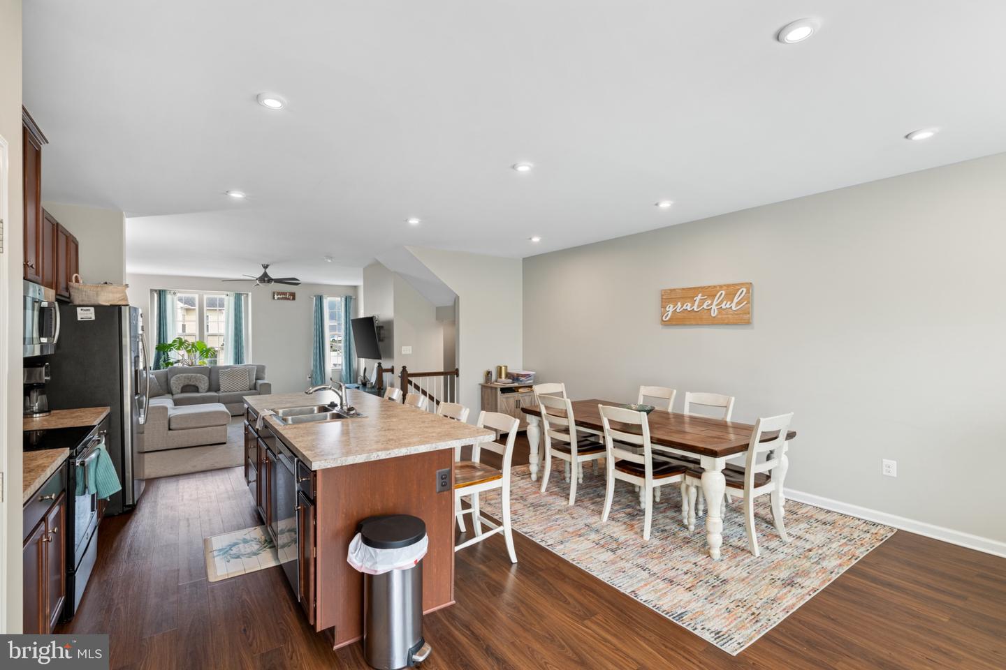 8622 Wilmore Ln Property Photo 16
