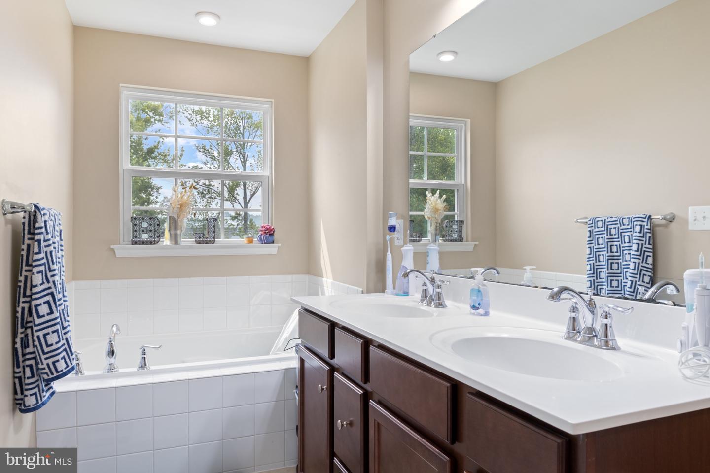 8622 Wilmore Ln Property Photo 30