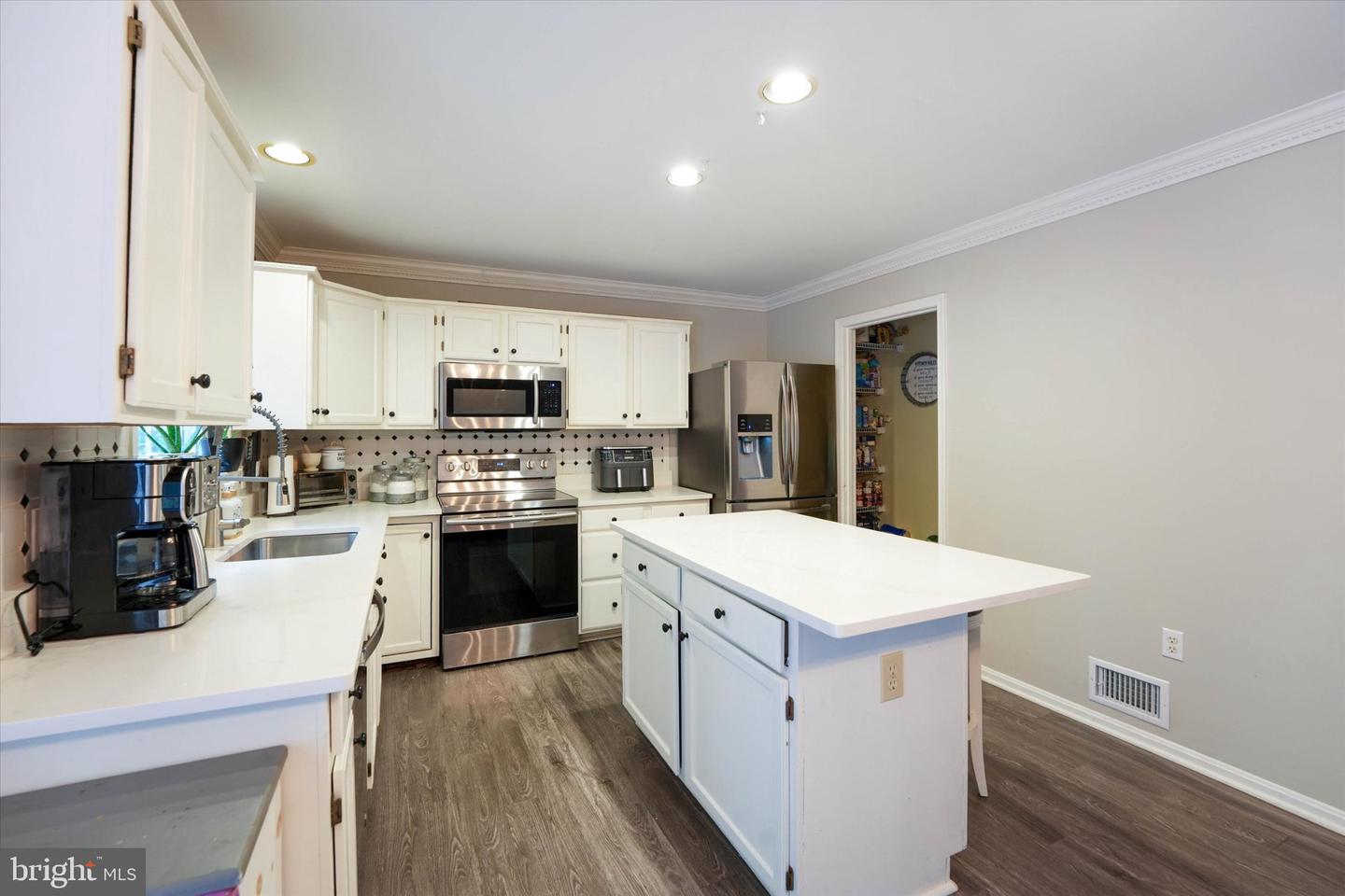 9811 Ramsay Dr Property Photo 10
