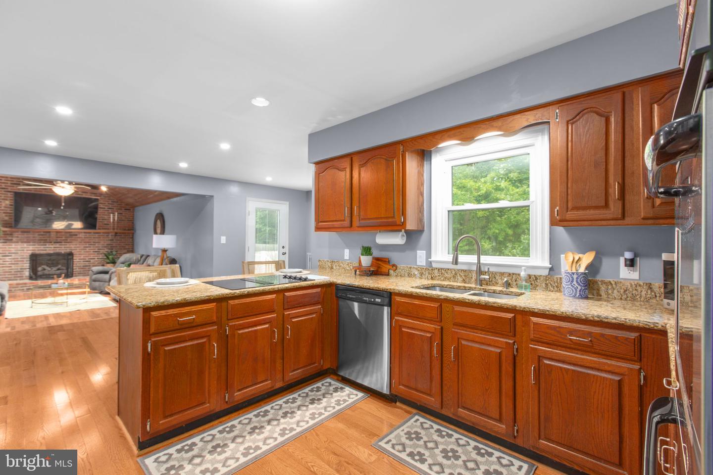 11309 Yorkshire Ct Property Photo 13