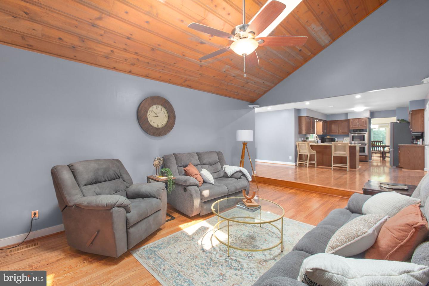 11309 Yorkshire Ct Property Photo 23