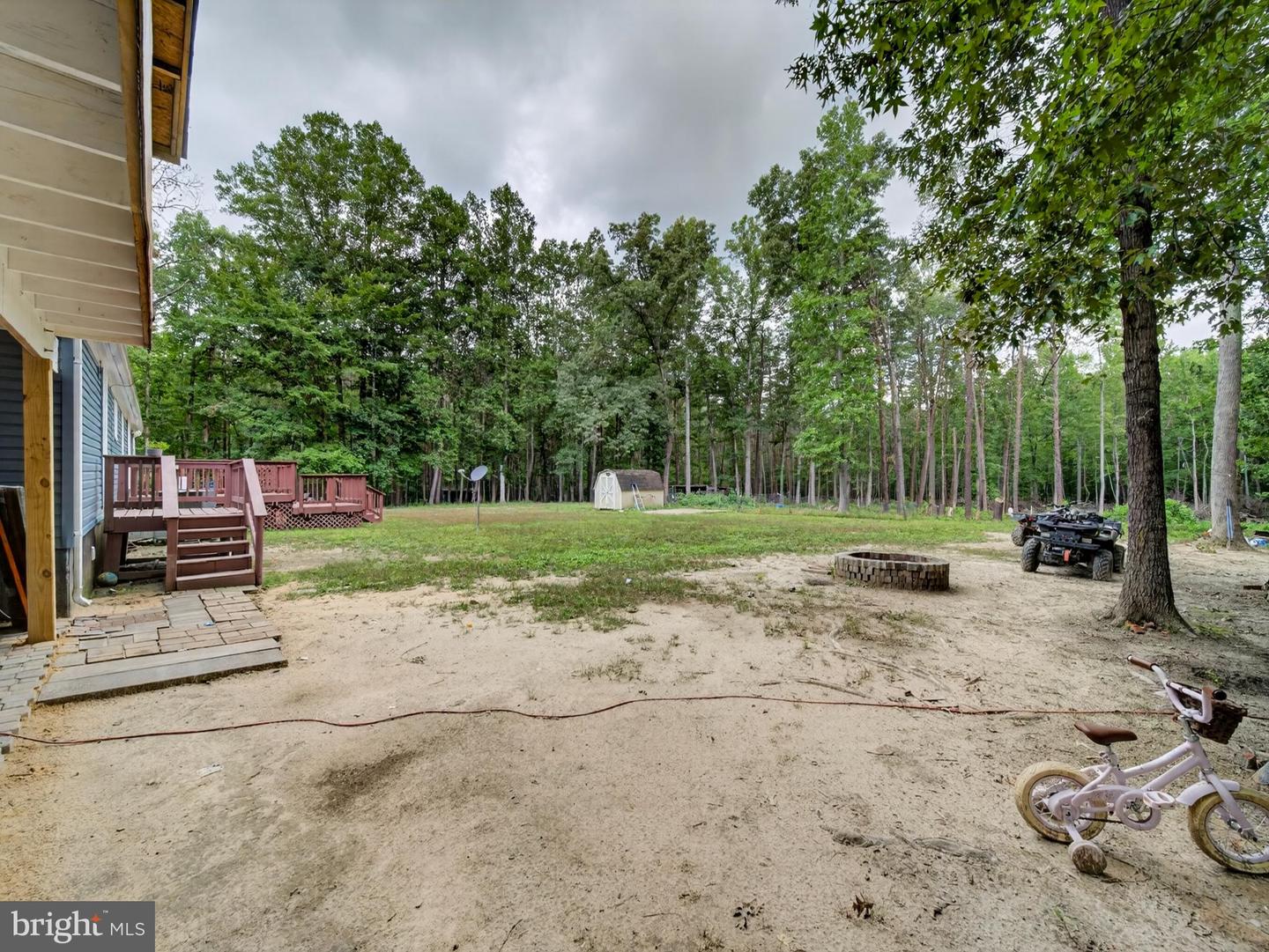 9713 Duerson Ln Property Photo 34