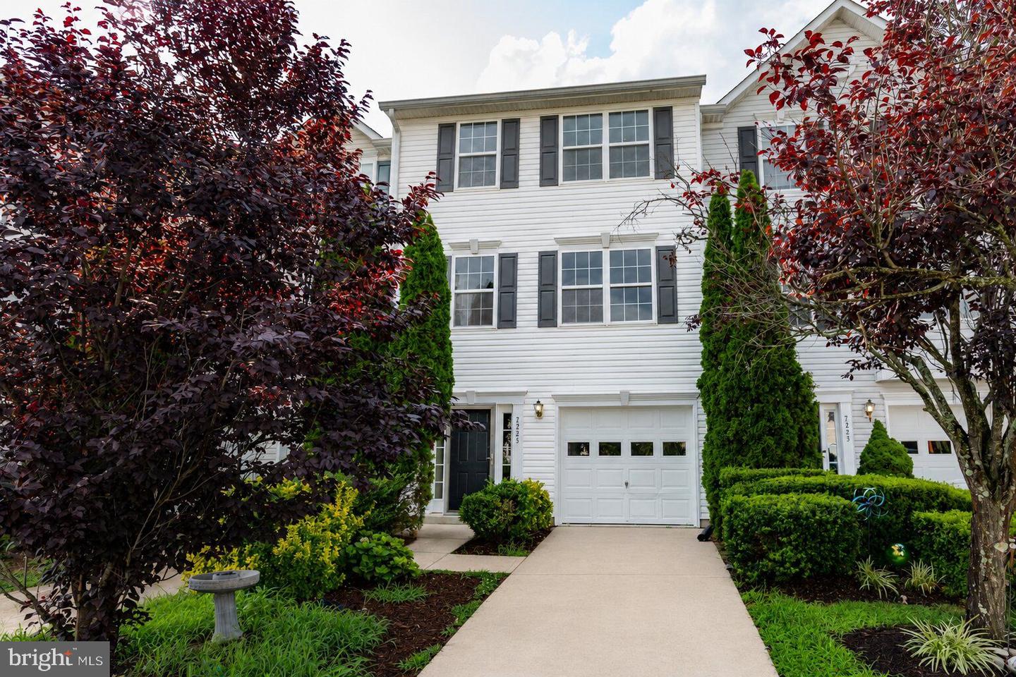 7225 Wytheville Cir Property Photo 1
