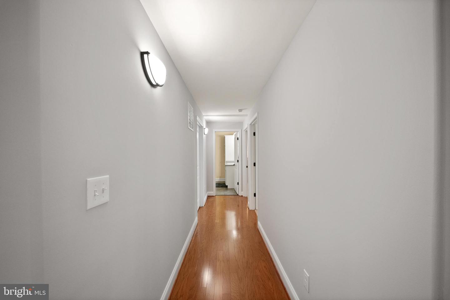 13420 Black Walnut Ln Property Photo 44