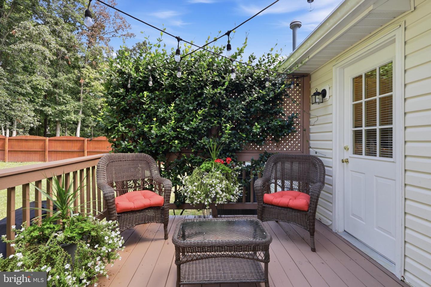 11728 Hoover Ln Property Photo 6