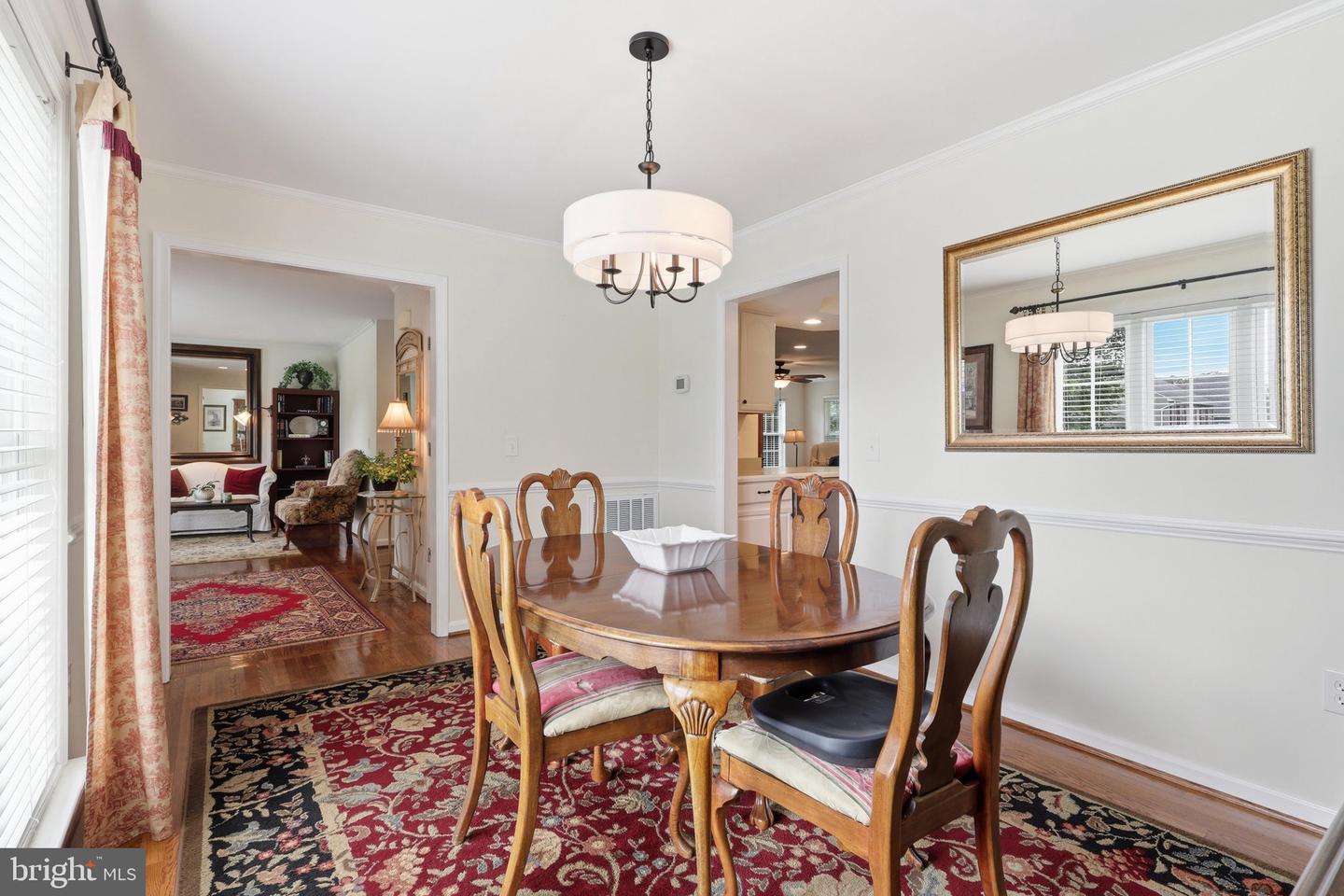 11728 Hoover Ln Property Photo 13