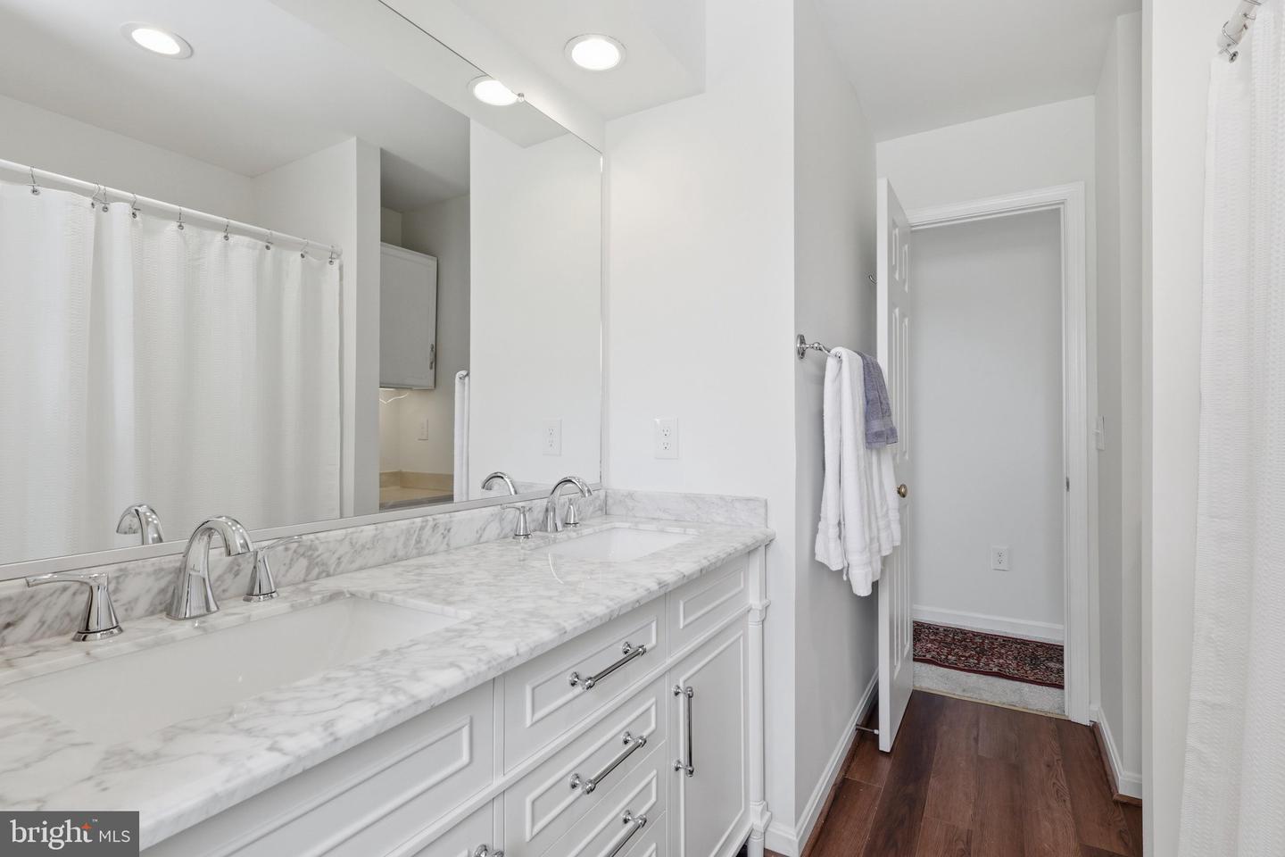 11728 Hoover Ln Property Photo 36