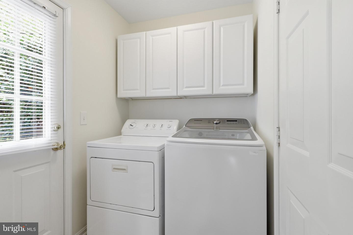 11728 Hoover Ln Property Photo 37