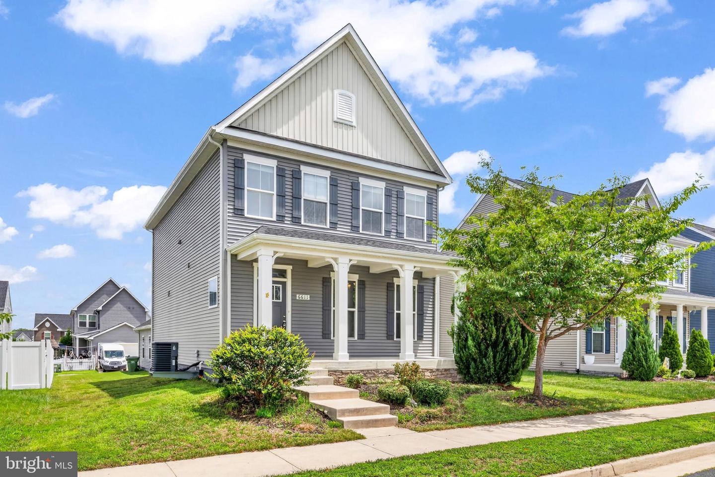 6611 SHELTON LN