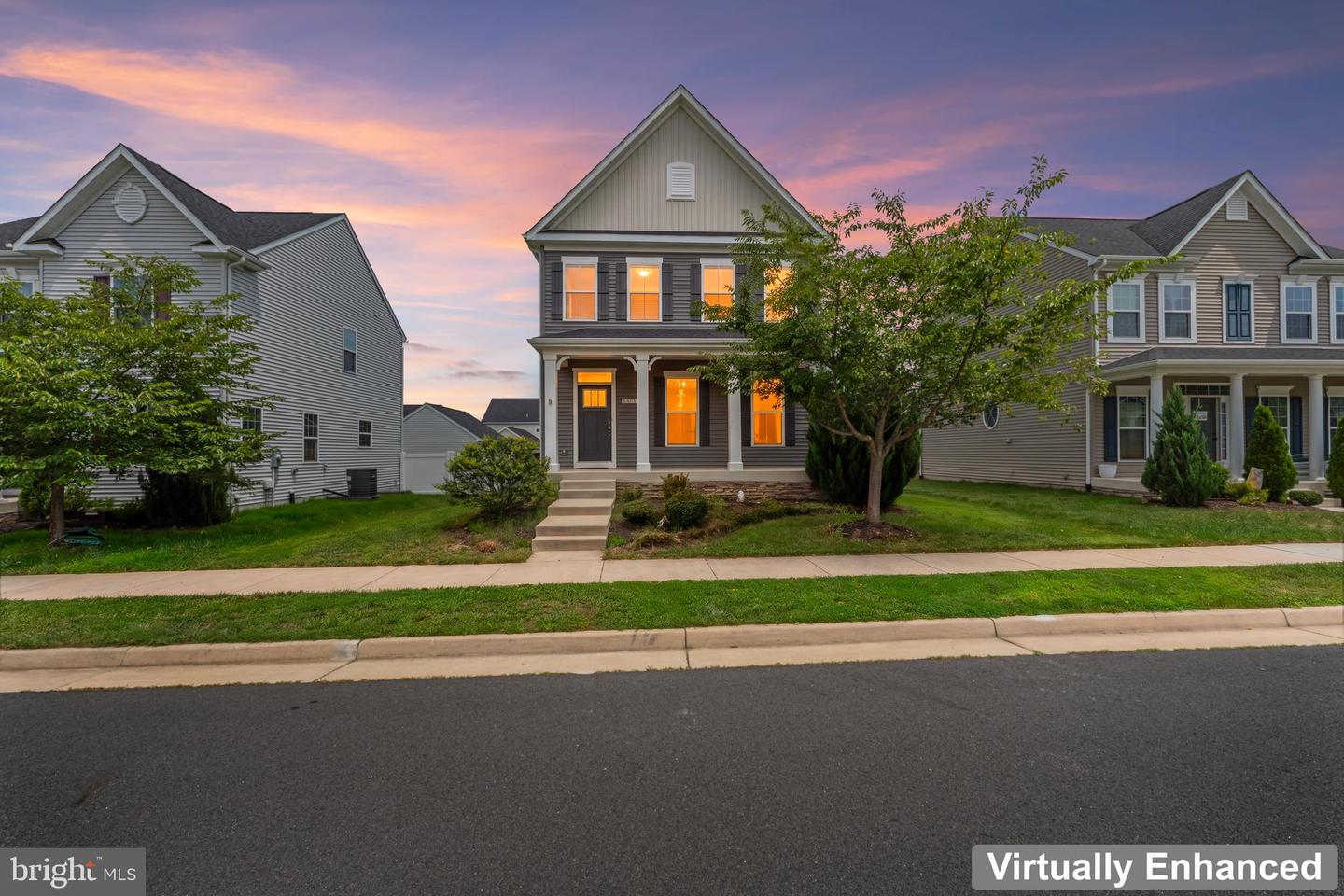 6611 Shelton Ln Property Photo 3