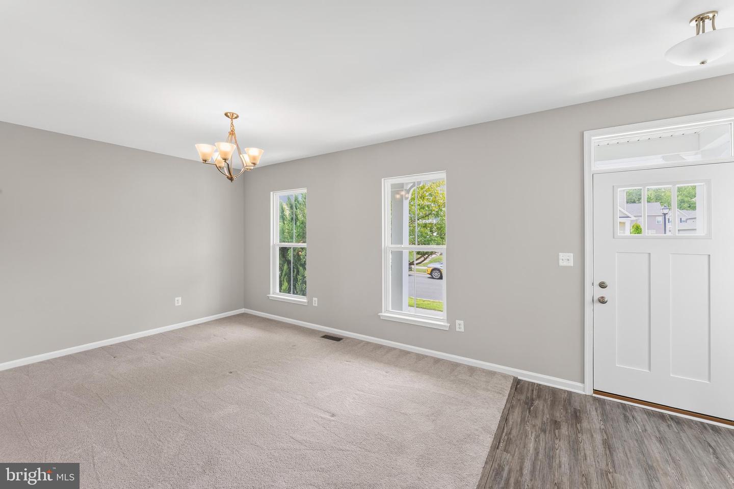 6611 Shelton Ln Property Photo 20
