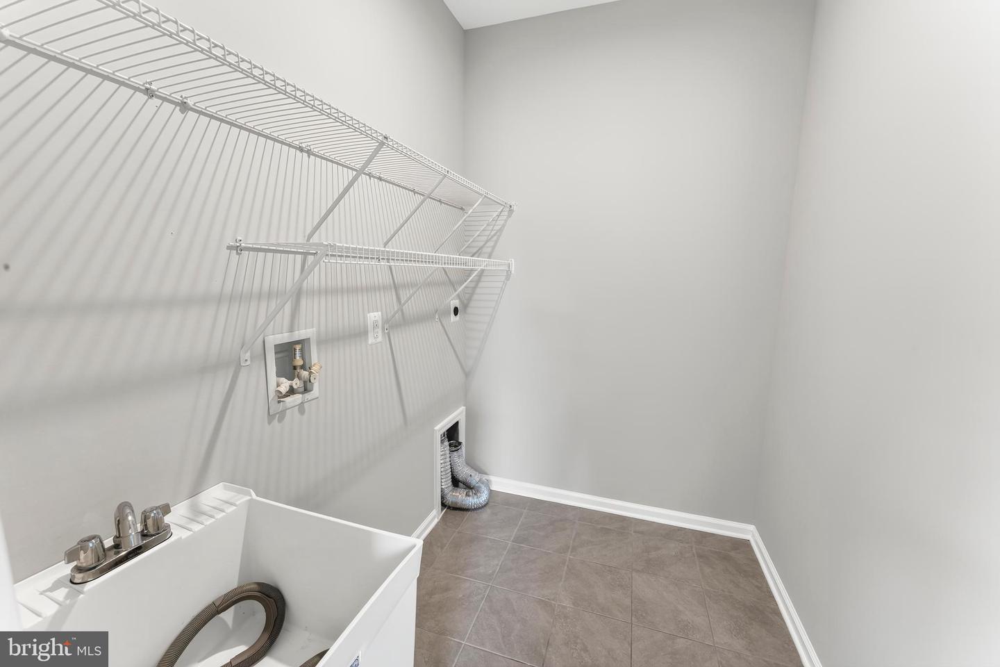 6611 Shelton Ln Property Photo 44