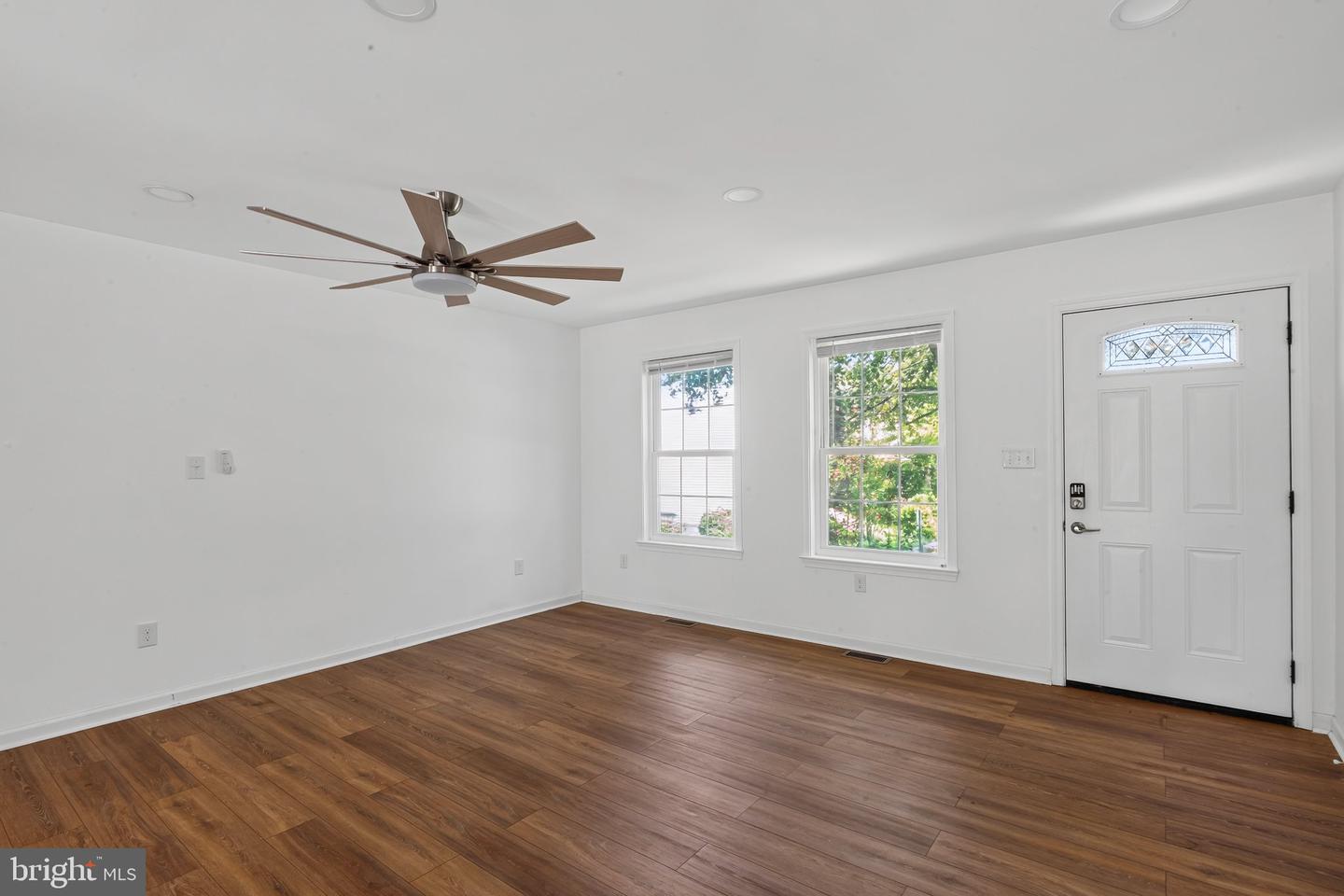 10606 Wakeman Dr Property Photo 6