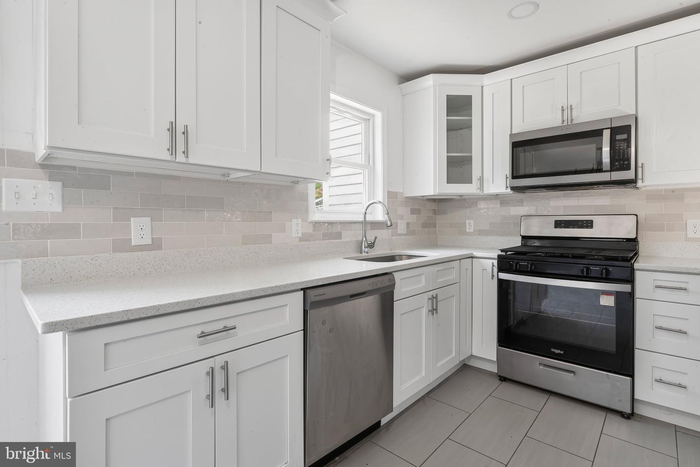 10606 Wakeman Dr Property Photo 15