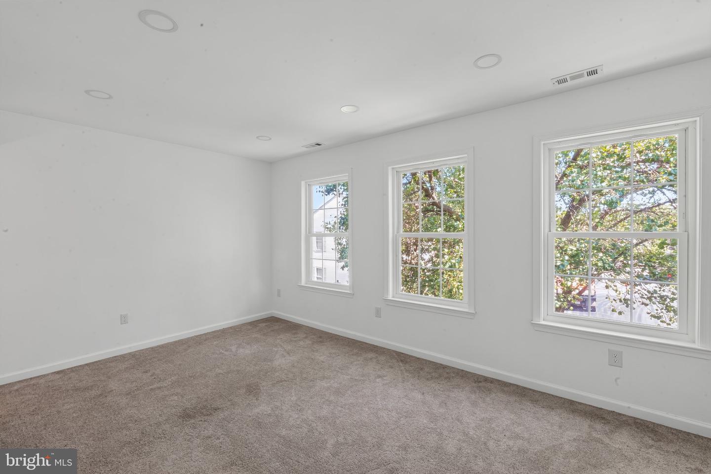 10606 Wakeman Dr Property Photo 21