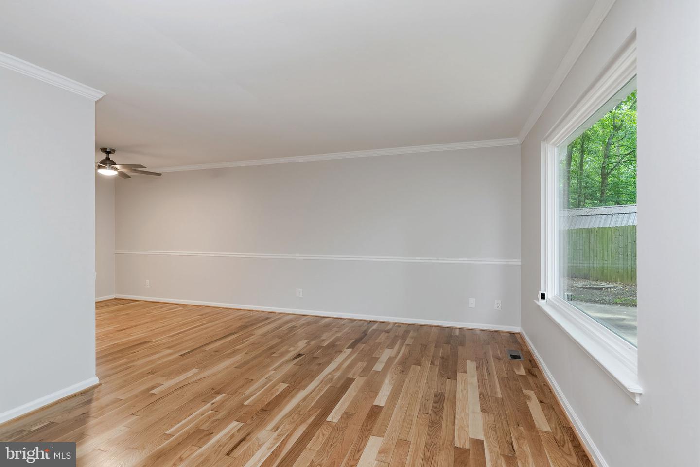 10001 Knotty Pine Ct Property Photo 7