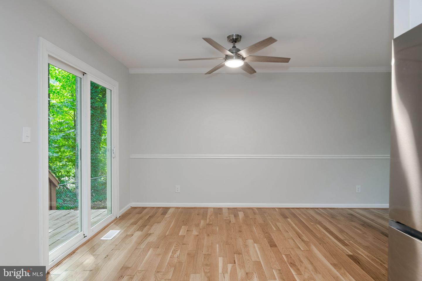 10001 Knotty Pine Ct Property Photo 13
