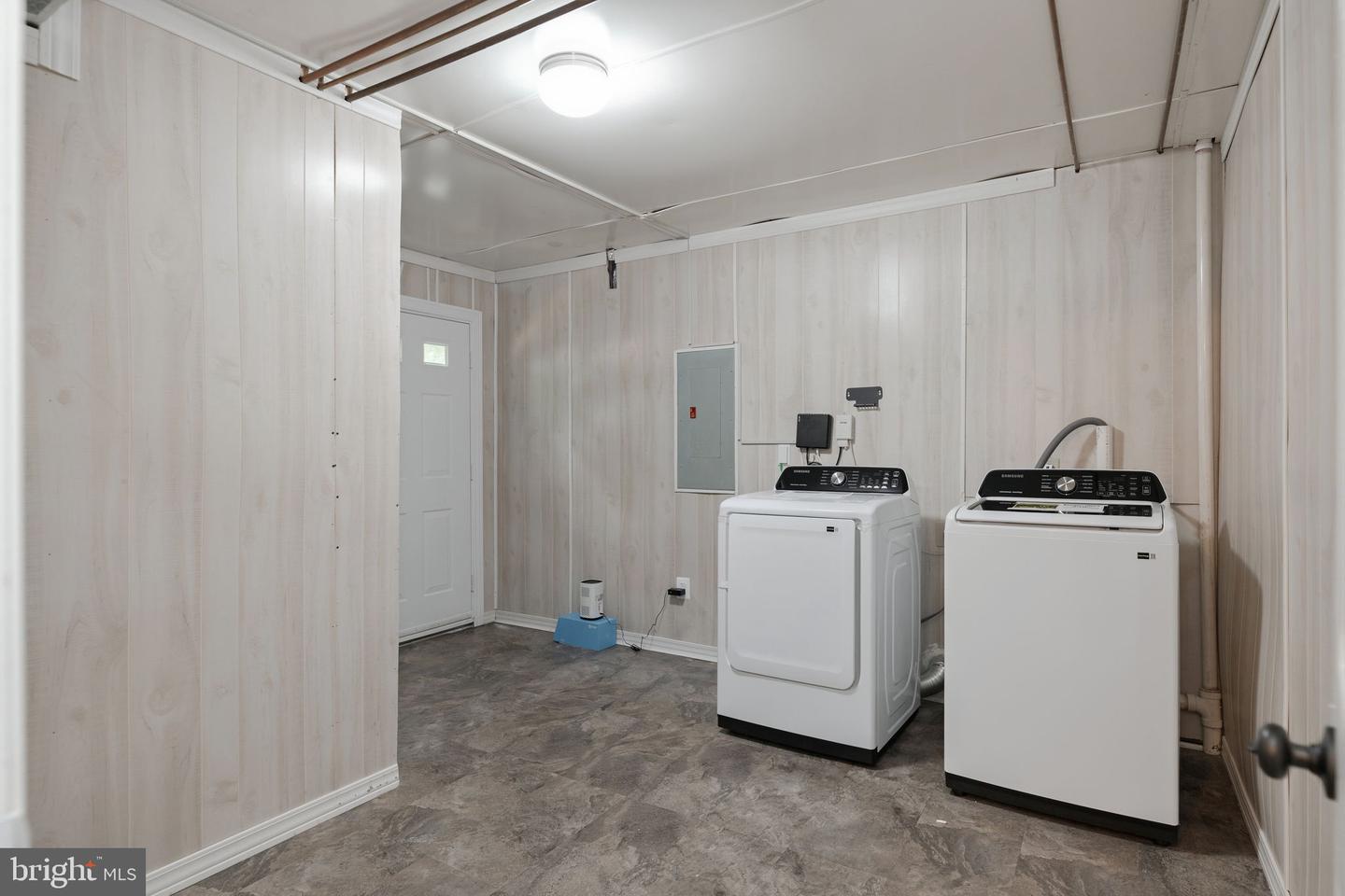 10001 Knotty Pine Ct Property Photo 37