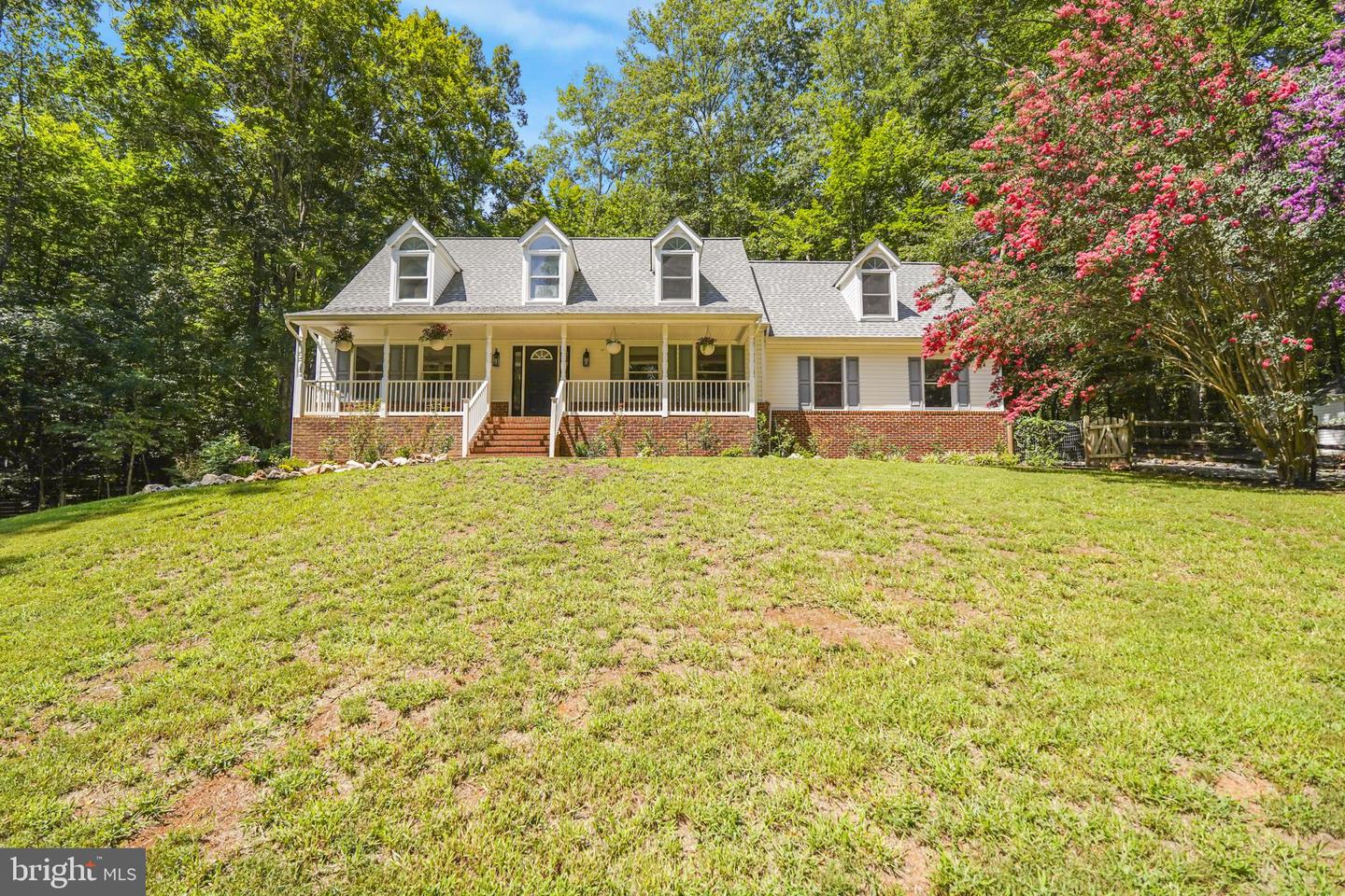 12000 LEE DR