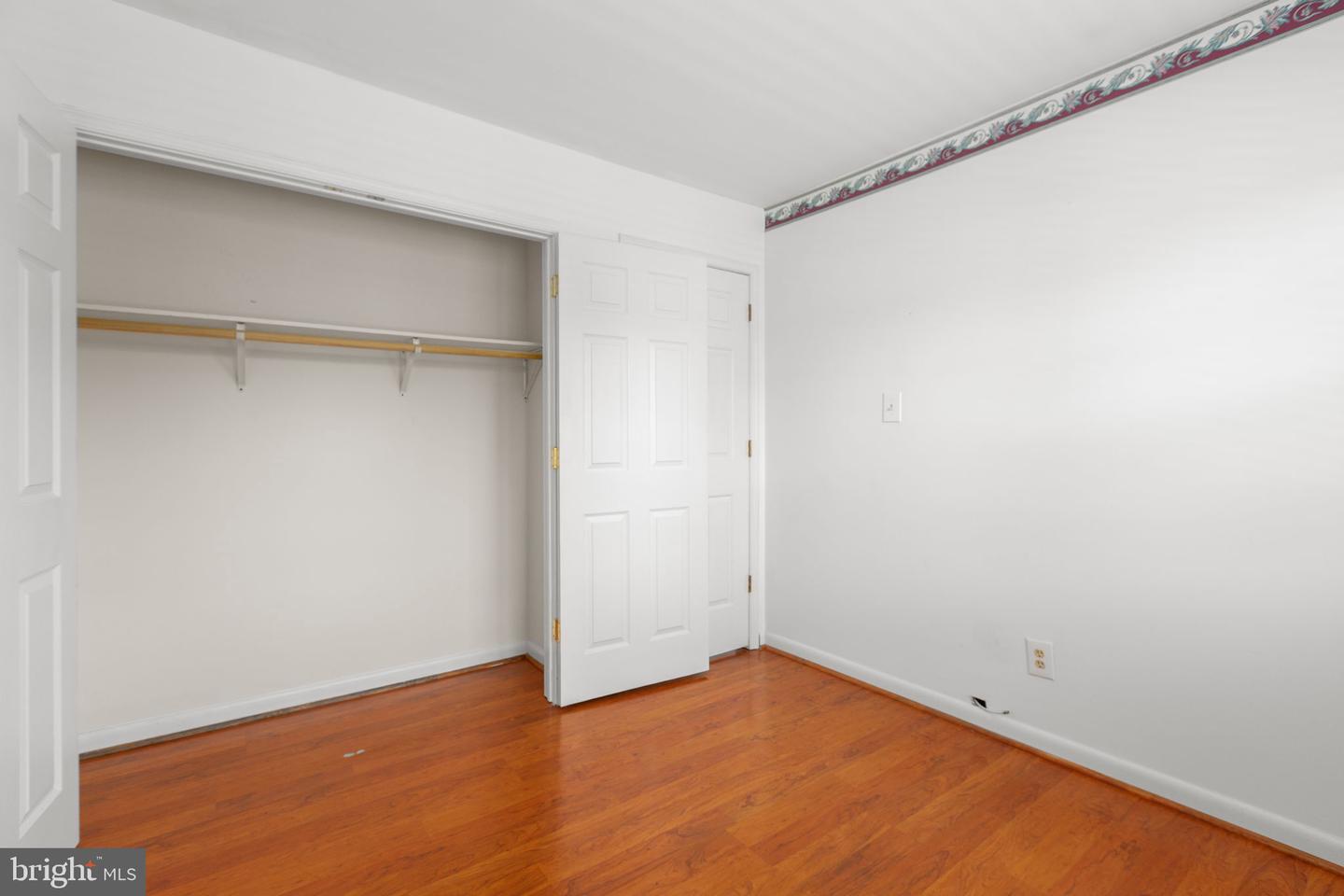801 Kilarney Dr Property Photo 12