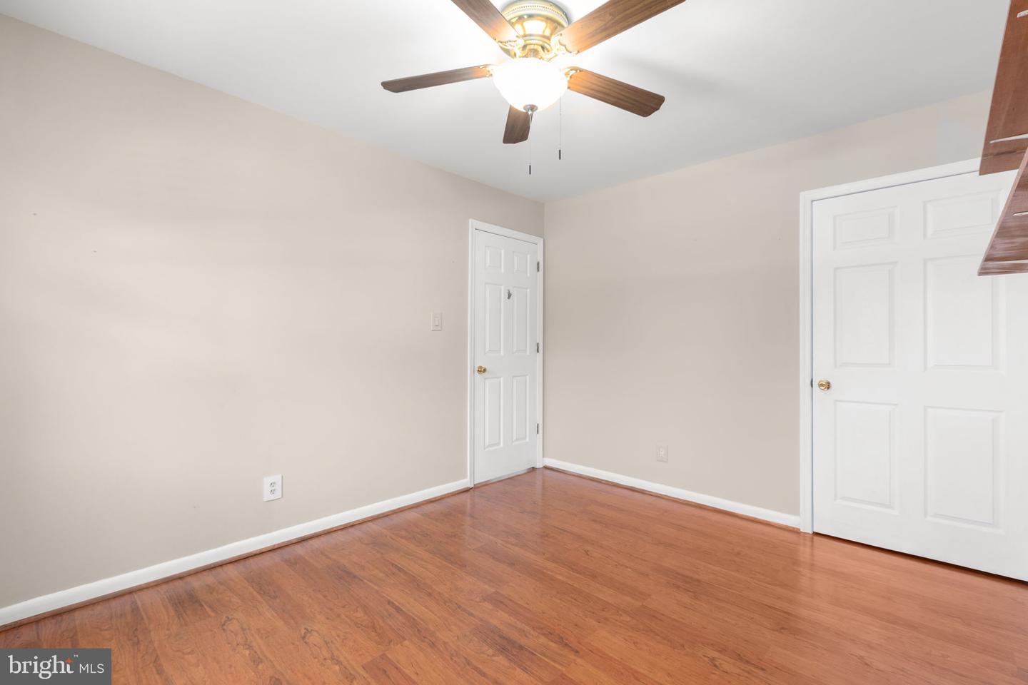 801 Kilarney Dr Property Photo 14