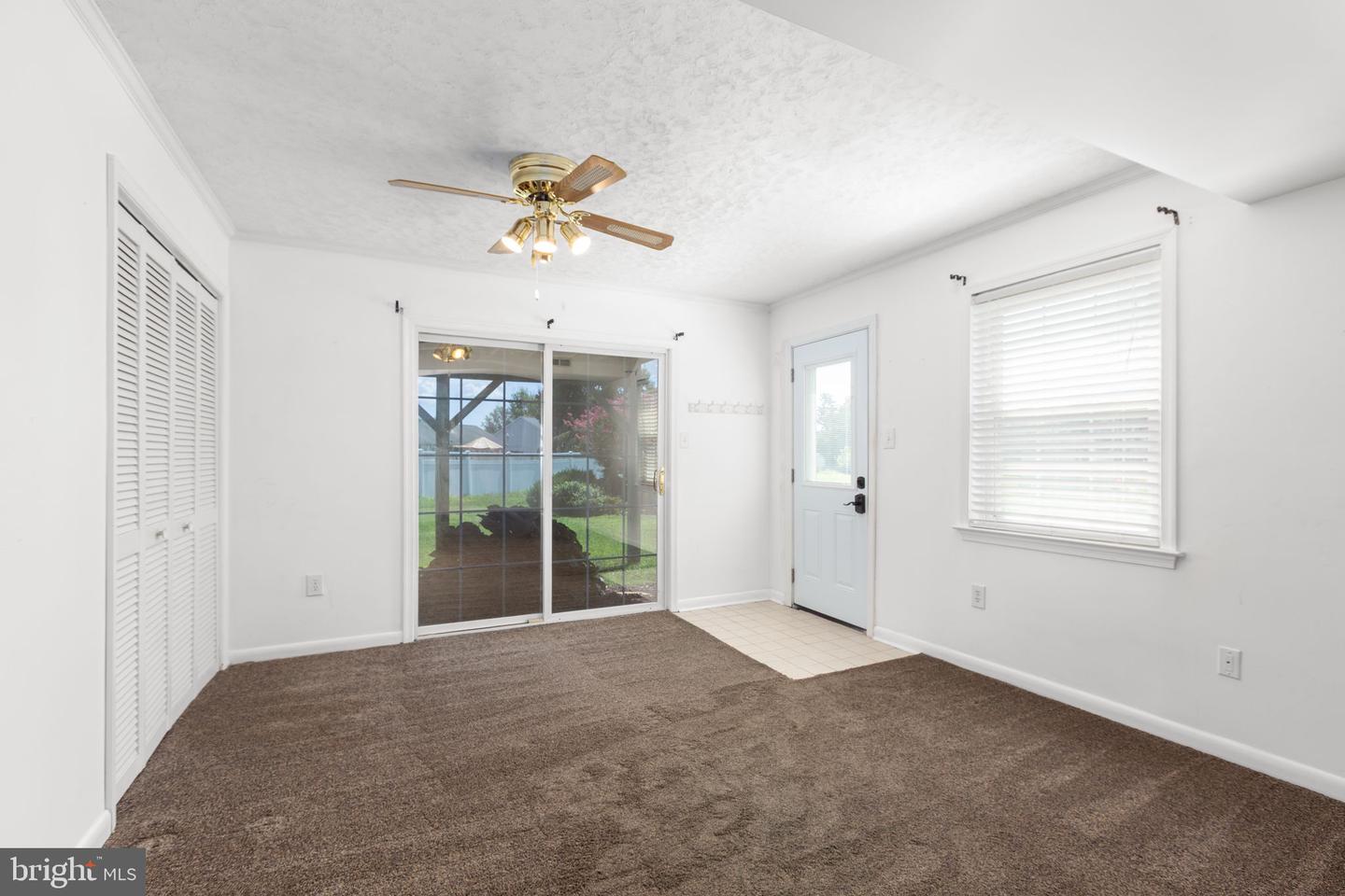 801 Kilarney Dr Property Photo 27