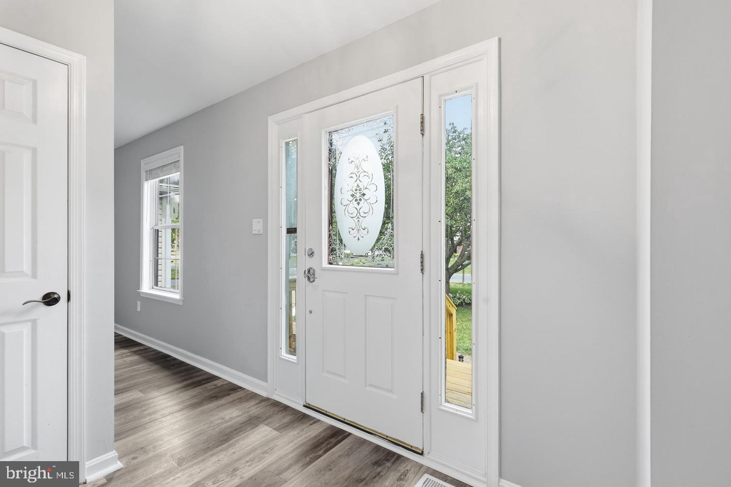 10422 Heather Greens Cir Property Photo 5