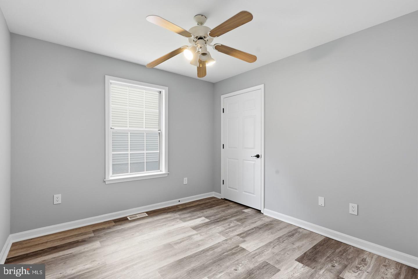 10422 Heather Greens Cir Property Photo 33